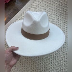 Francesca’s fall hat - OS fits all